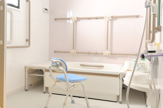 大阪府の住宅型有料老人ホーム 介助浴室完備