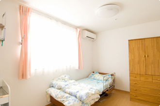 有料老人ホーム フォーユー堺東山の居室