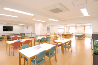 奈良県大和郡山市にあるサービス付き高齢者向け住宅 フォーユー大和郡山の食堂