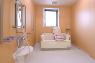 サービス付き高齢者向け住宅 フォーユー大和郡山の浴室・介護浴室